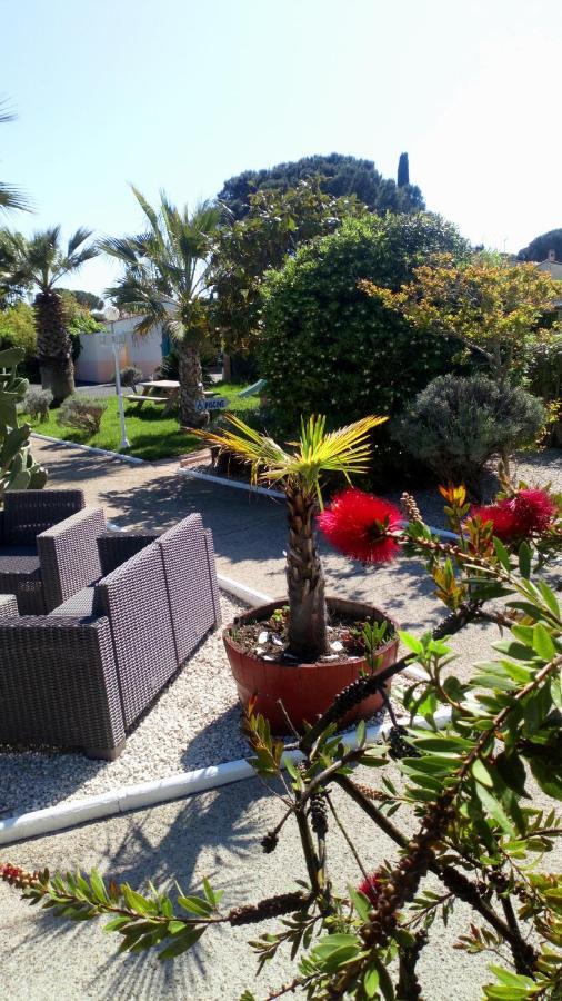 Brit Hotel Confort Helios Agde Exterior photo