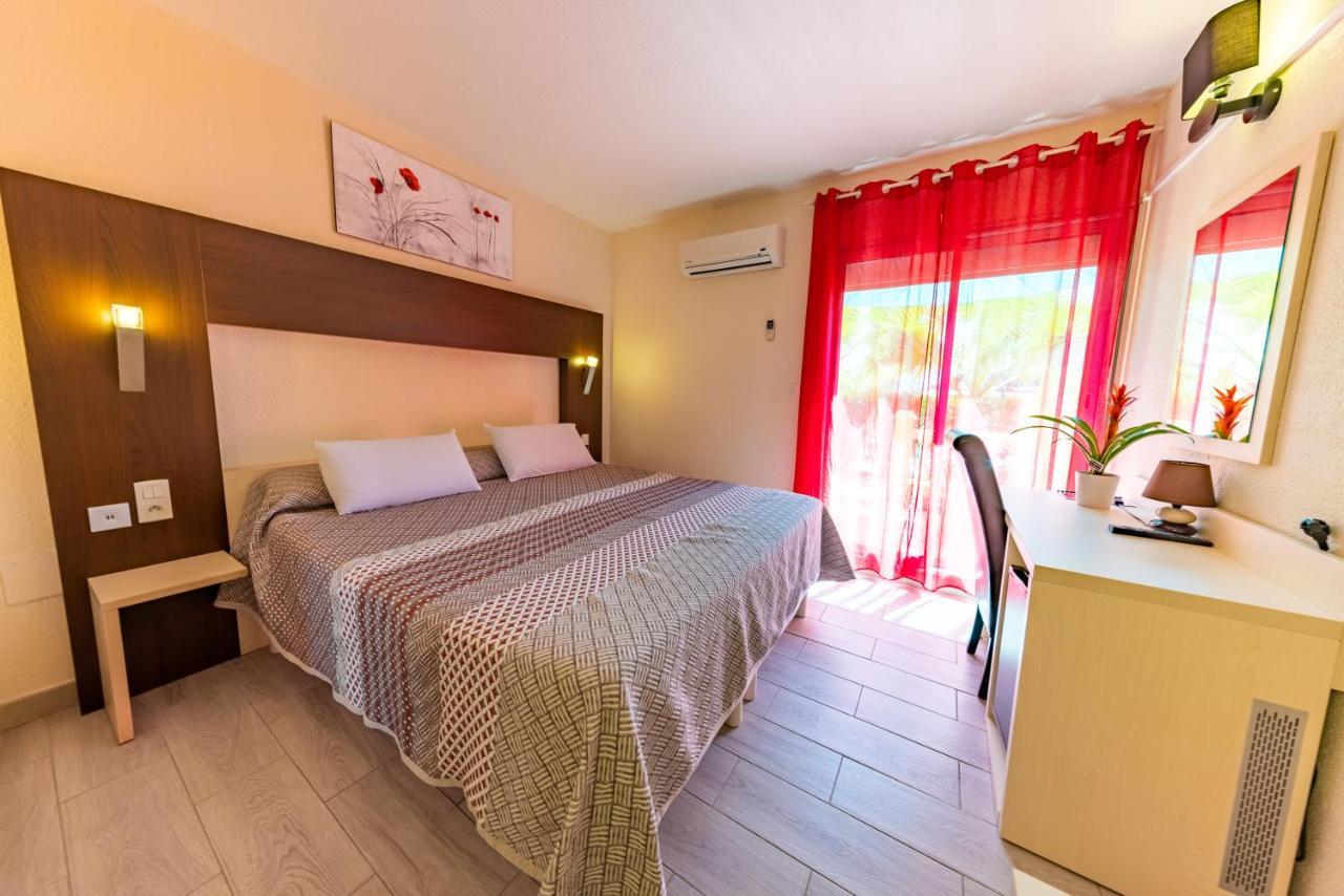 Brit Hotel Confort Helios Agde Exterior photo