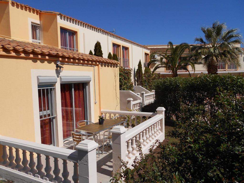 Brit Hotel Confort Helios Agde Room photo